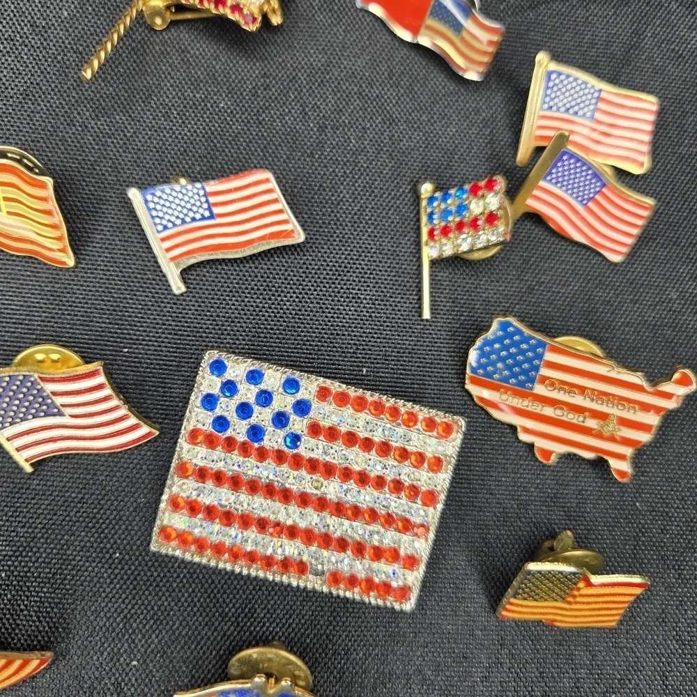 18pc Americana Pin Lot Signed Christopher Radko Heart Brooch Flag‎ Lapel Pins